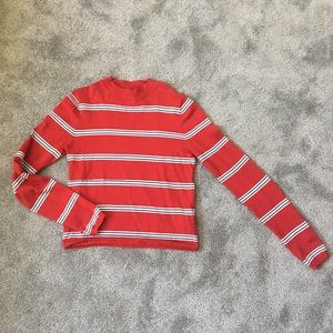Forever 21 red long-sleeve crop top - size small